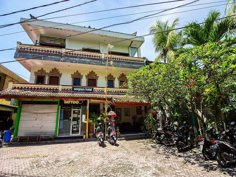 Hotel Sanjaya Managed By Tinggal Kuta  Exterior photo